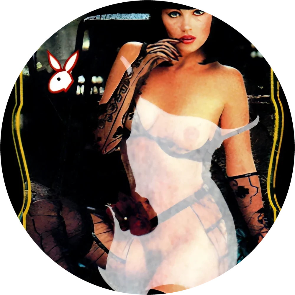 Play Woman cap #35 — 90s pog